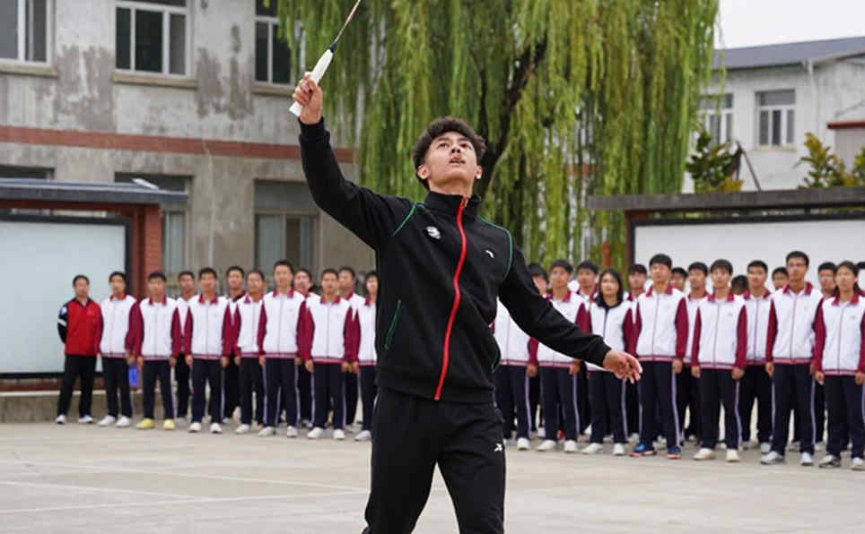 কুমামোতো মাস্টার্স ২০২৬: শি ইয়ুচির অনুপস্থিতিতে লি শিফেং-এর নেতৃত্ব — চীনা পুরুষ এককের উত্তরাধিকার-রেখায় দ্বিতীয় স্ক্রিনের পাঠ