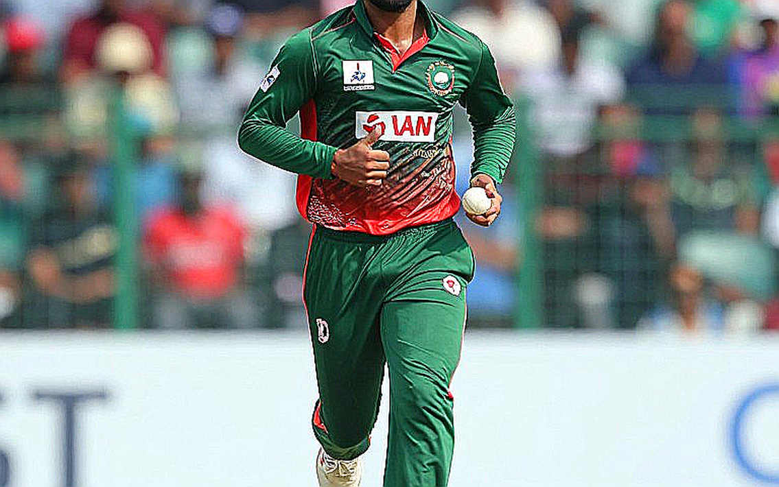 সান্টনার শিশিরের পক্ষে, ৮টা শুরু—তাড়া করা দলের সুবিধার গল্পটা অসম্পূর্ণ