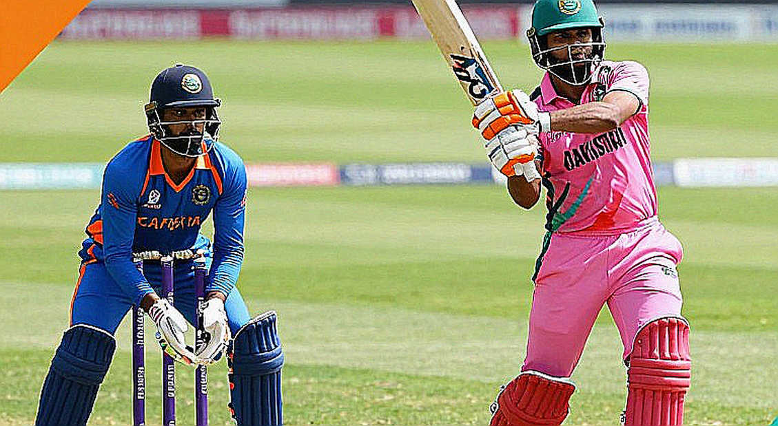 ফয়সালাবাদের শেষ বল: বাংলাদেশ অনূর্ধ্ব-১৯-এর ১১৯/৭, একটি টপ-হেভি ব্যাটিং লেজার, আর সূত্রহীন স্কোরকার্ডের অডিট