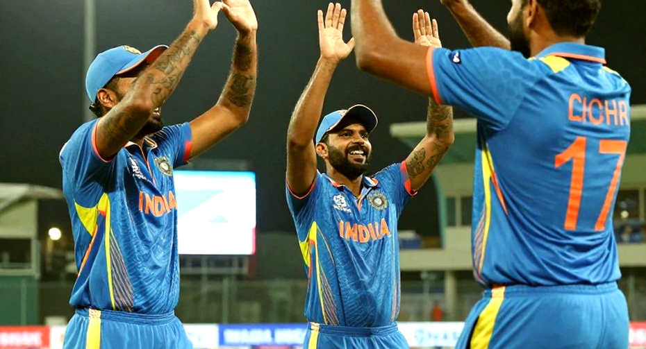 চট্টগ্রামের লেজার: বৃষ্টি, টস আর চতুর্থ ইনিংস — বাংলাদেশের হোম-অ্যাডভান্টেজের আসল হর